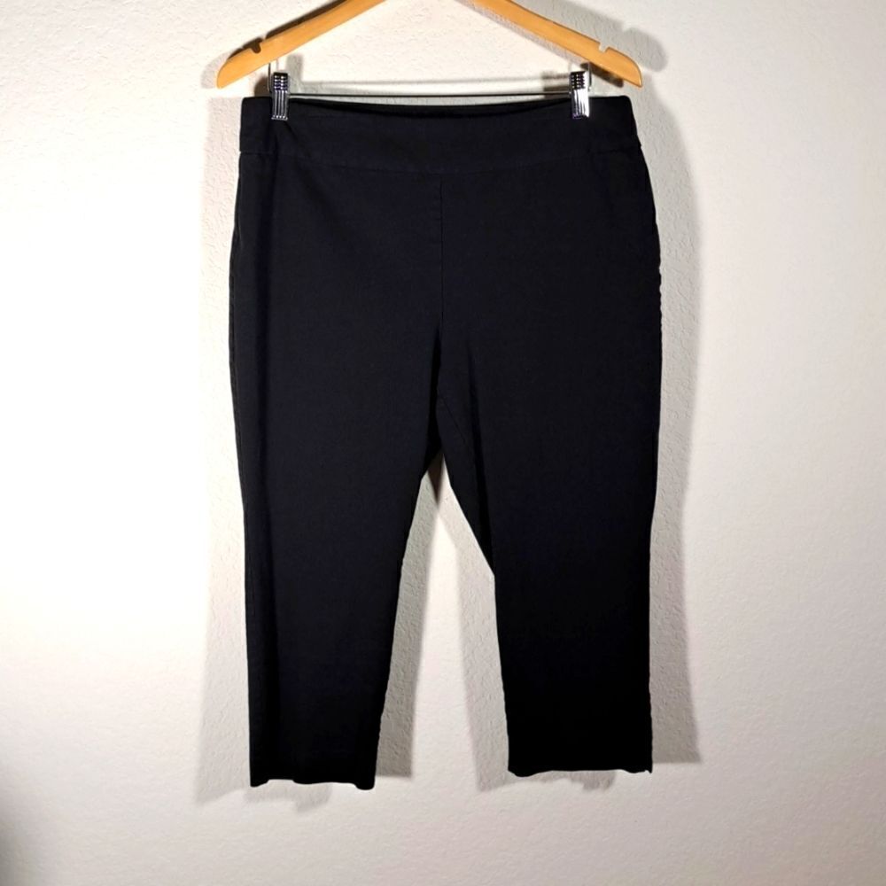 Chico’s So Slimming Petite Slim Crops Pants Black Large 14 Cropped Stretch